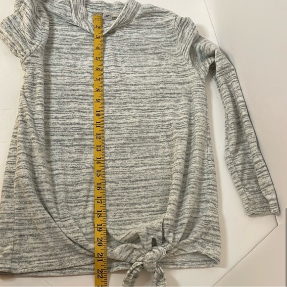 Old Navy gray & white fleece with tie knot girls size XL 14 - Picture 9 of 13